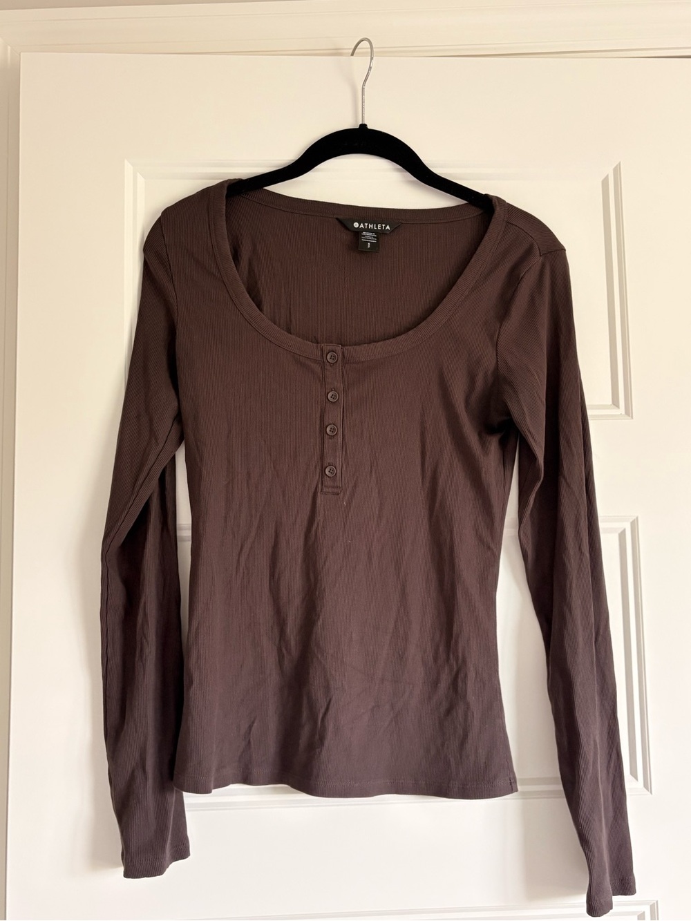 Athleta ribbed long sleeve Henley, ‘truffle’ brown, size small